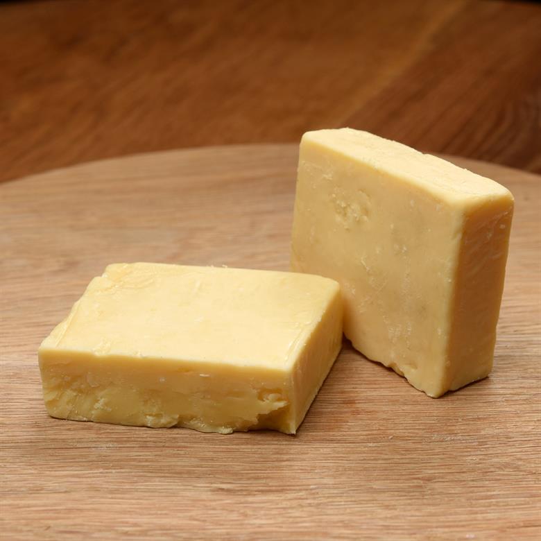 Fresh Longman Strongman Extra Mature Cheddar Cheese Fresher Food Sourced With Care Fresh 